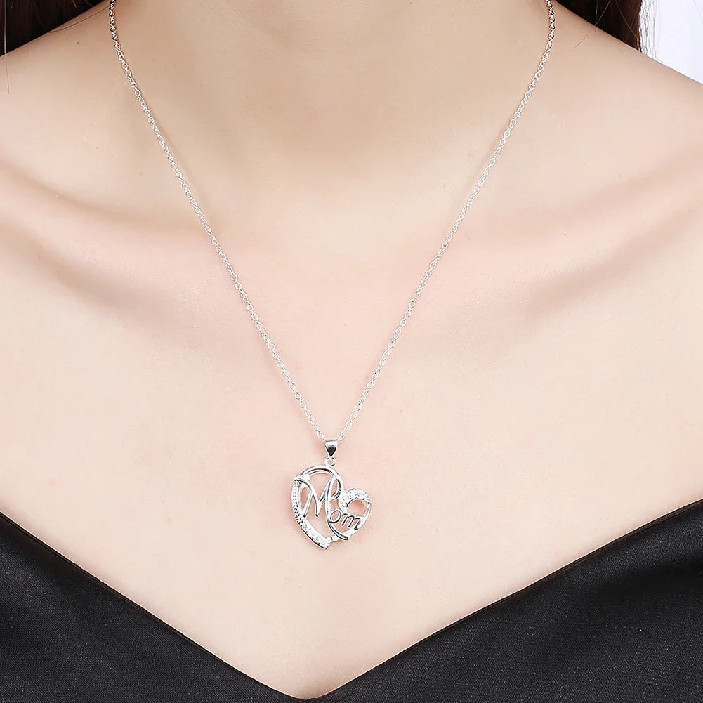 45cm Charms 925 Sterling Silver Elegant MOM Crystal Heart Pendant Necklace for Women Fashion Fine Luxury Designer Jewelry Gifts